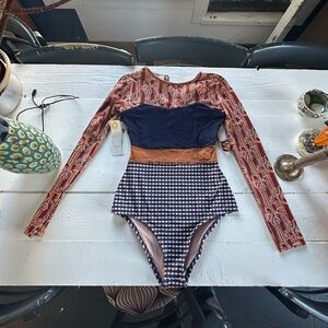 NWT Seea Navy and Rust Long Sleeve Swimsuit
